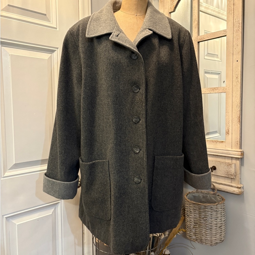 Forecaster Women's‎ Gray Wool USA made Coat 14 BaseLayer Wellmade Modest Chic